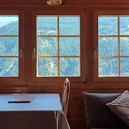 3 Pieces De Caractere Chalet *