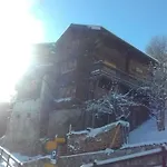 Chalet 3 Pieces De Caractere